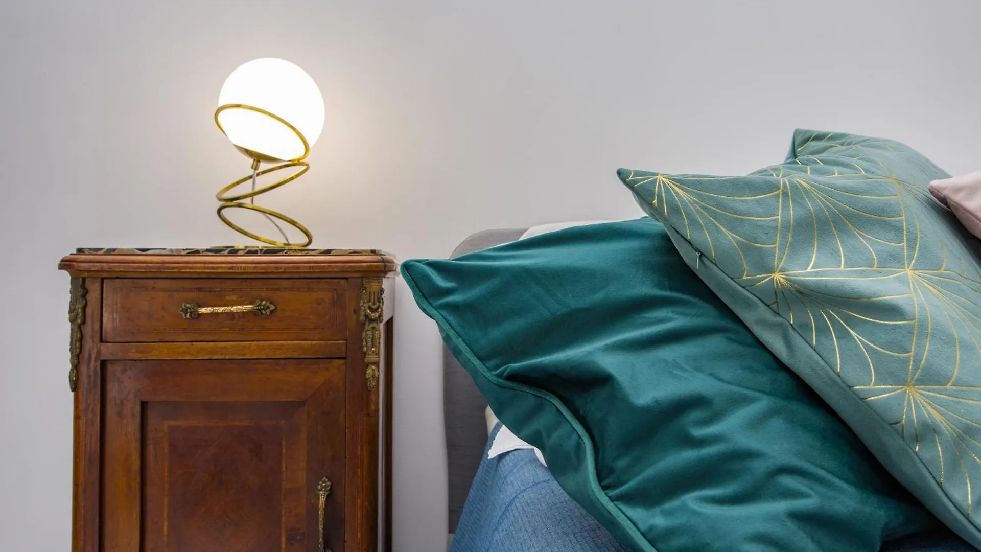 Apartment Metro San Paolo -Air Conditioning-Wifi-Tv55