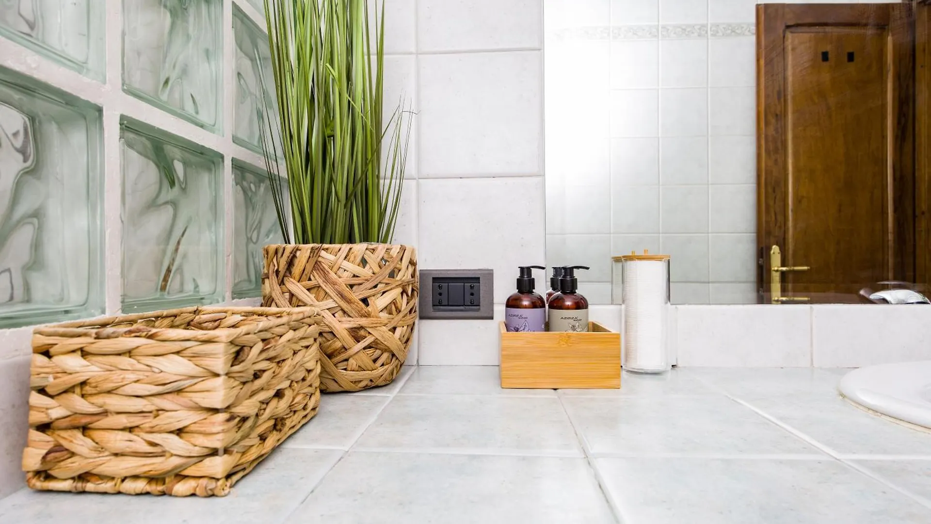 Apartment Metro San Paolo -Air Conditioning-Wifi-Tv55
